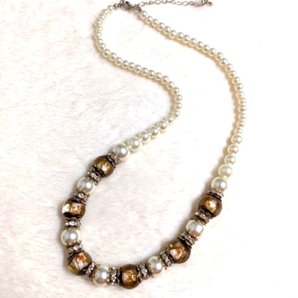 Vintage 90's Faux Pearl/Glass Beads & Rondal Rhinestone Bead Necklace - Picture 5 of 13